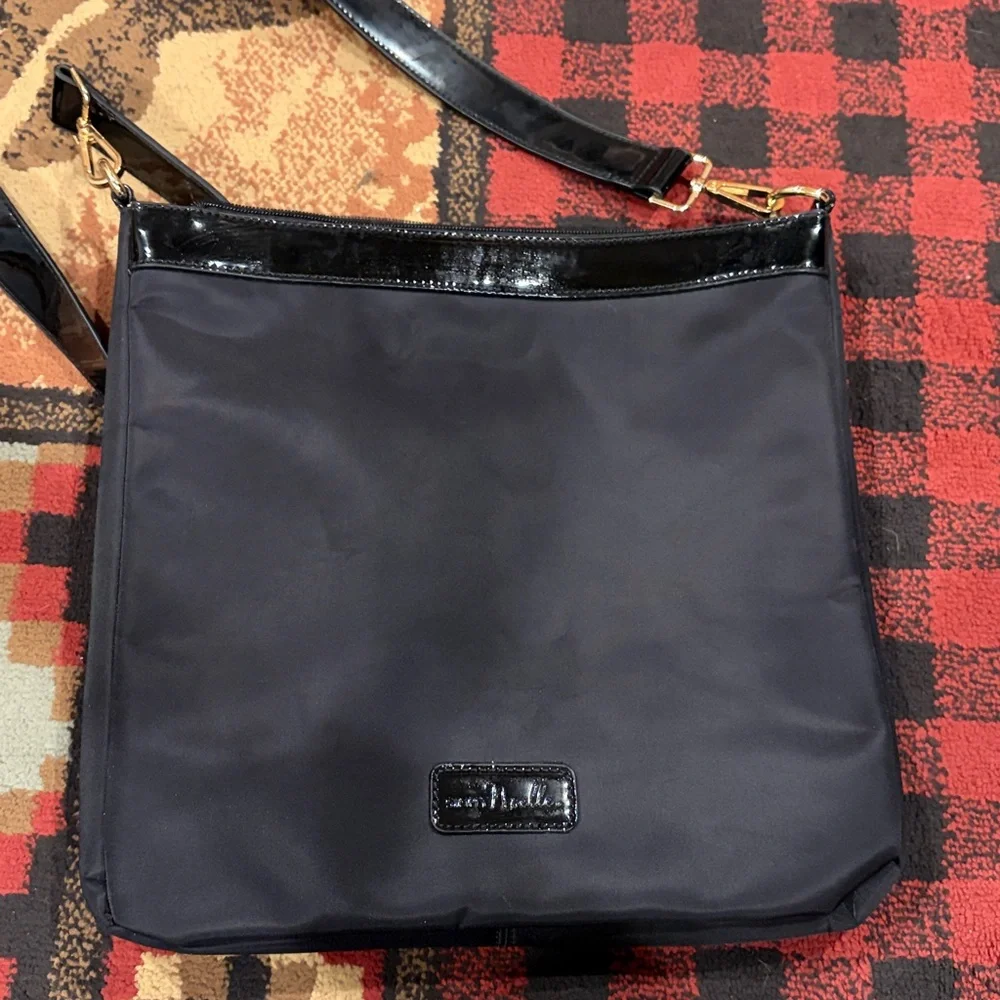 Simply Noelle padded laptop bag